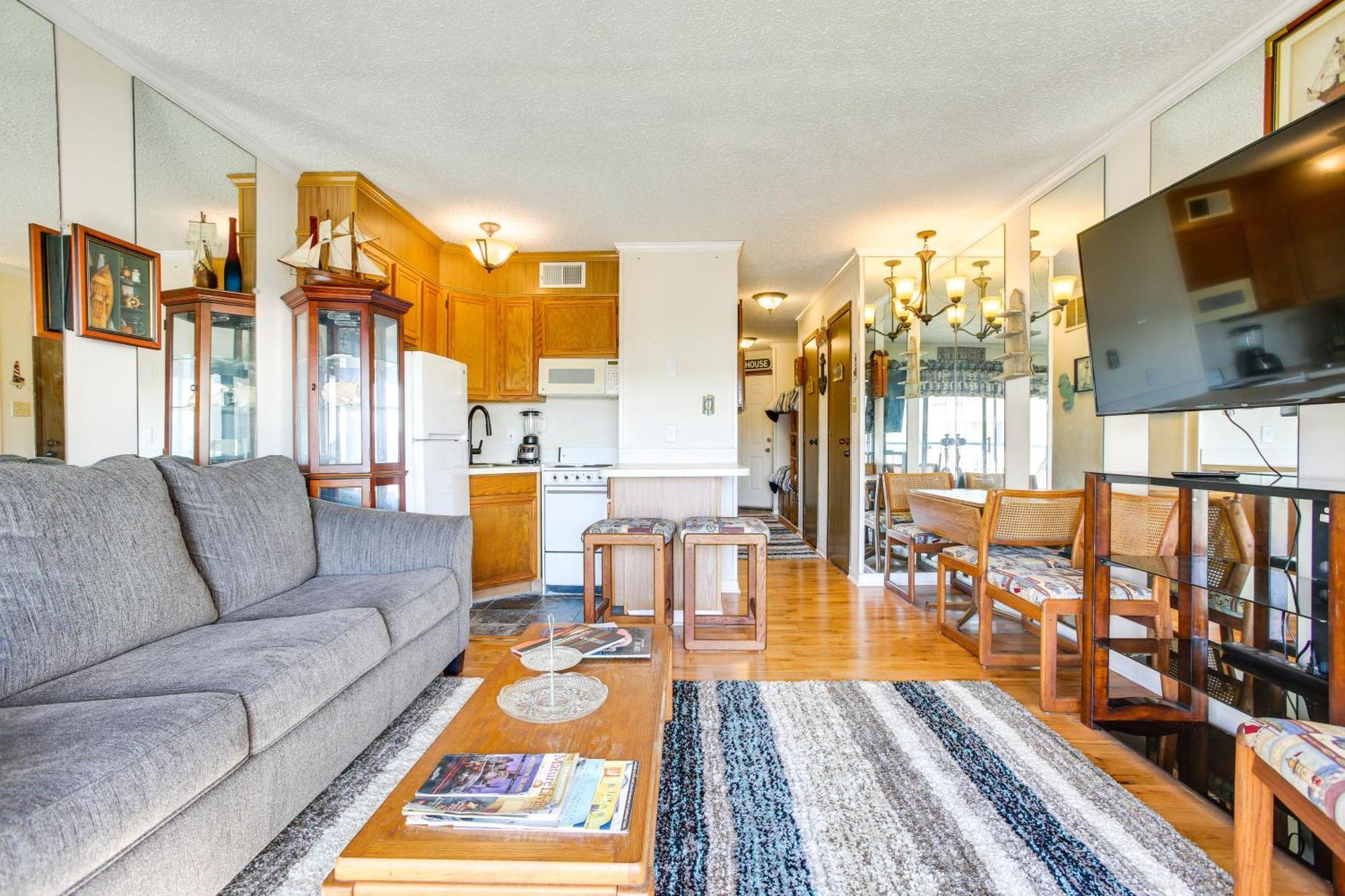 Retreat With Balcony And Gulf Views! *