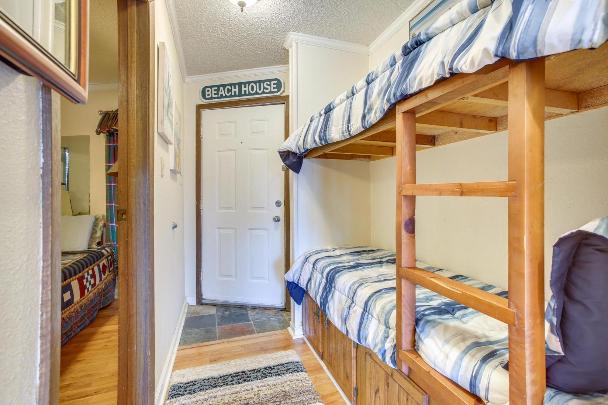 Retreat With Balcony And Gulf Views! Apartment Galveston